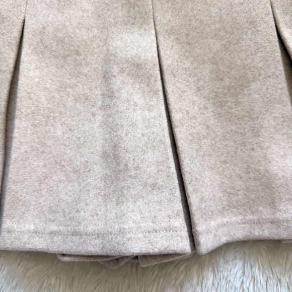 NWT Altar’d State XS Oatmeal Megan Welt Pocket Cheer Skirt Skort - Picture 9 of 11